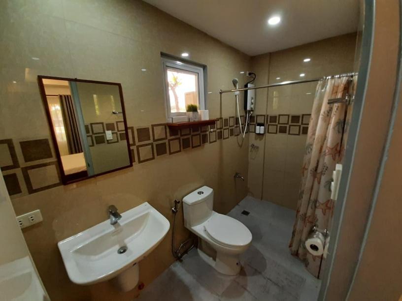 Youhan Beach Resort San Antonio  Eksteriør billede