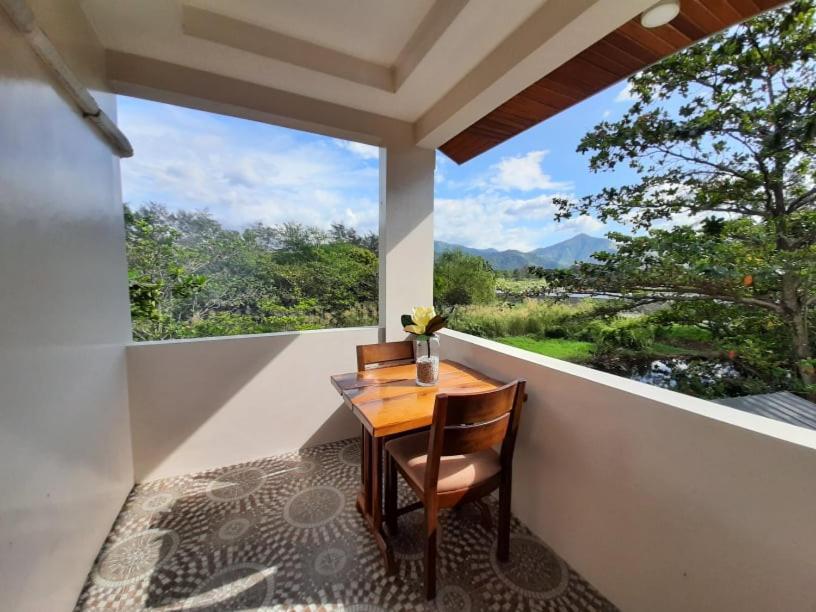 Youhan Beach Resort San Antonio  Eksteriør billede