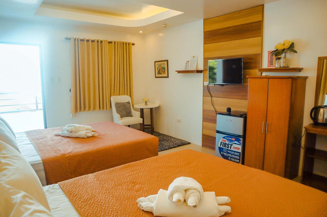 Youhan Beach Resort San Antonio  Eksteriør billede