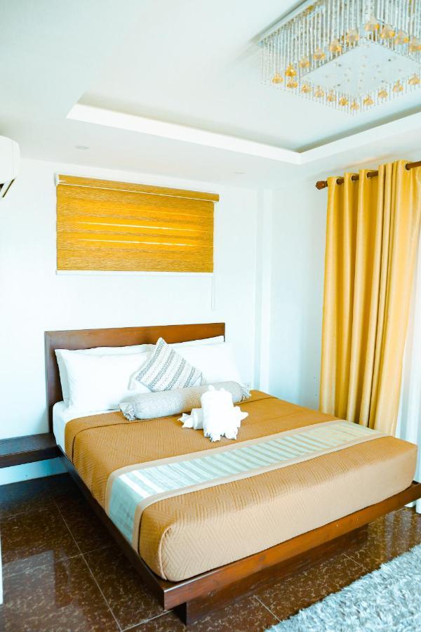 Youhan Beach Resort San Antonio  Eksteriør billede