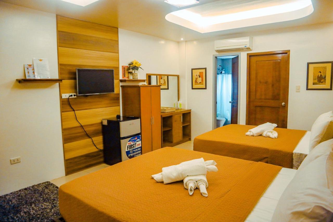 Youhan Beach Resort San Antonio  Eksteriør billede
