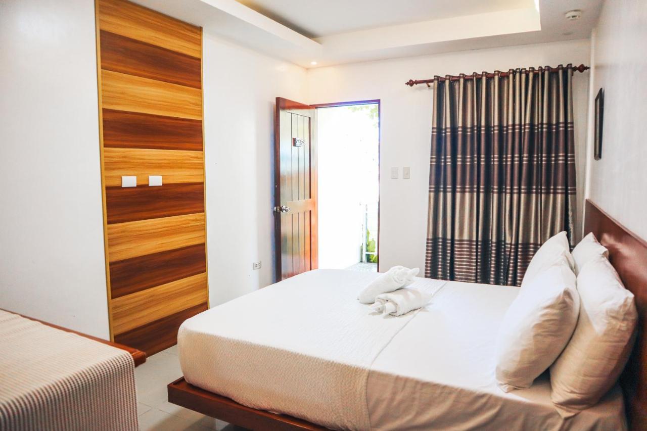 Youhan Beach Resort San Antonio  Eksteriør billede