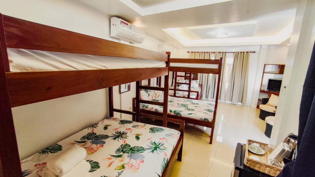 Youhan Beach Resort San Antonio  Eksteriør billede
