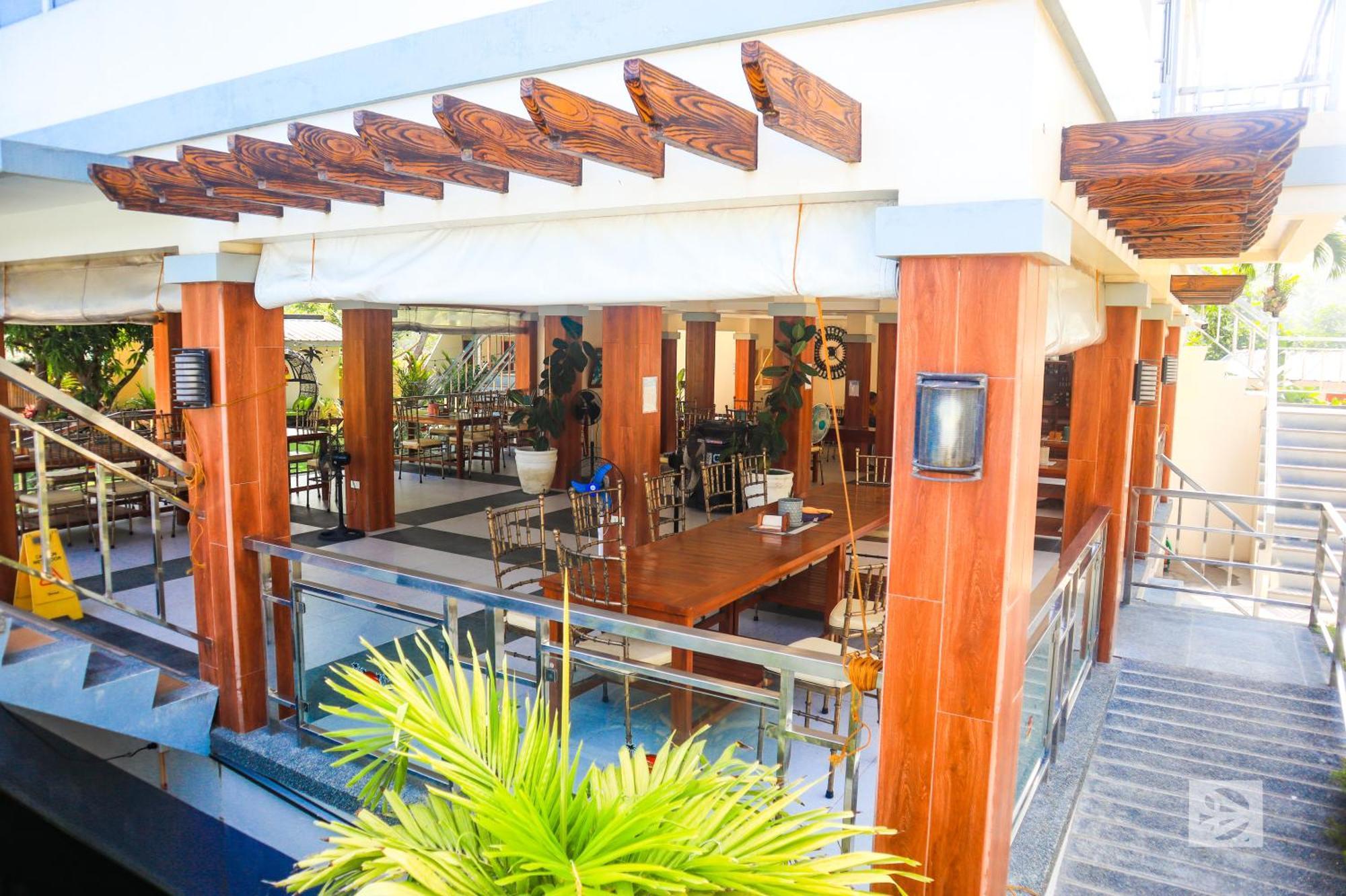 Youhan Beach Resort San Antonio  Eksteriør billede